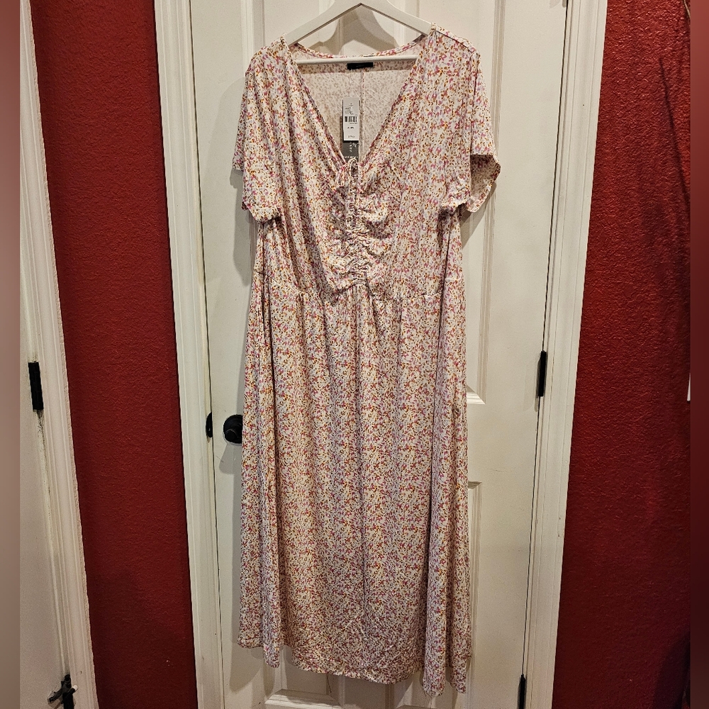 Floral Dress - Picture 4 of 7